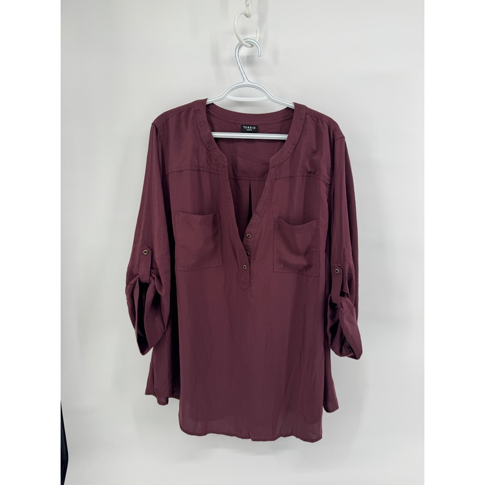 Torrid Harper Burgundy Wine Georgette Roll Tab Sleeve Pullover Blouse Size 3 3X